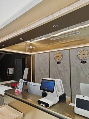 guest photo