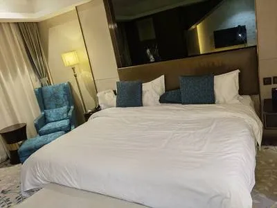 guest photo