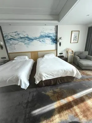guest photo