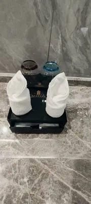guest photo
