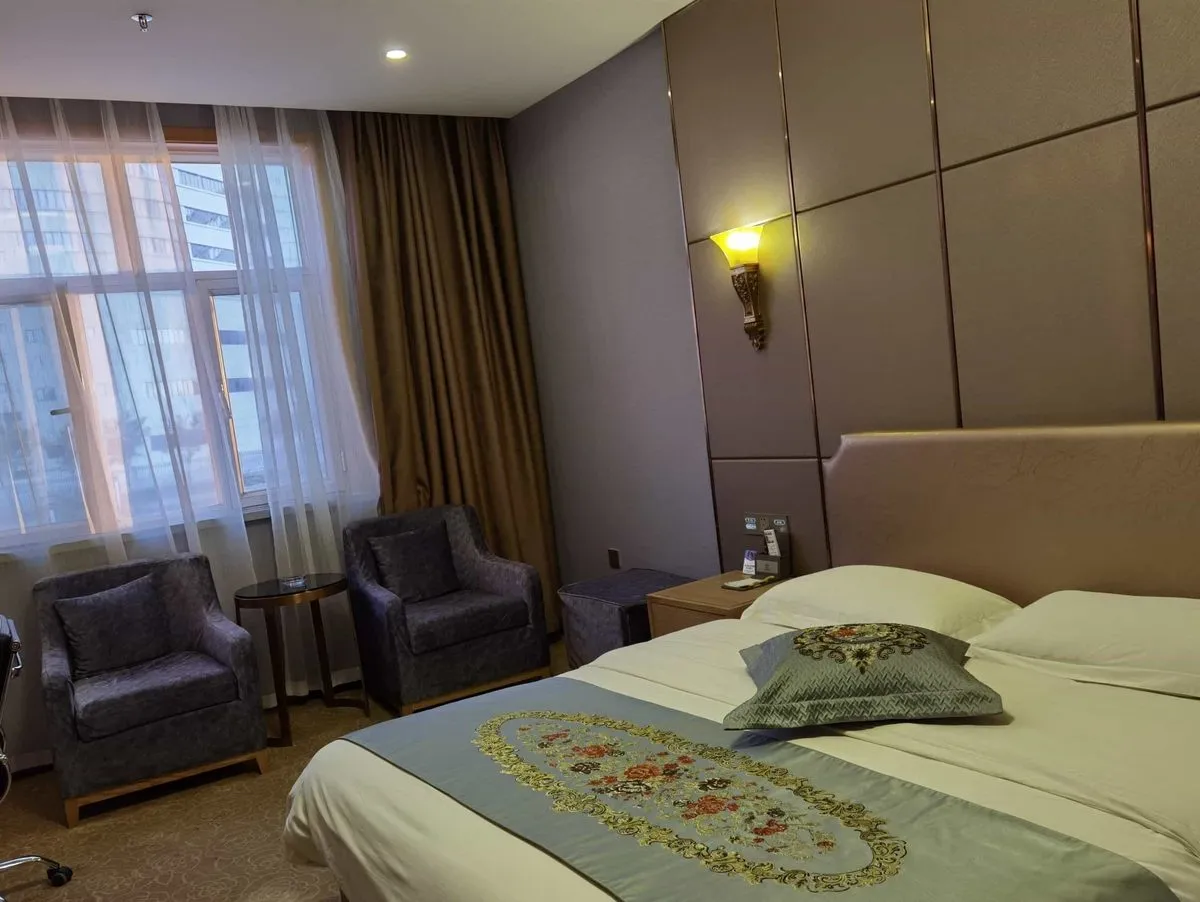 Mulei Huyang Hotel