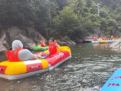 guest photo