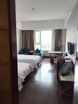 guest photo