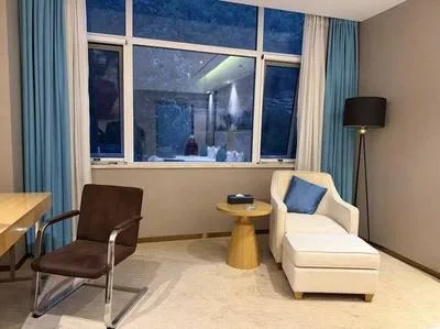 guest photo