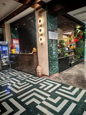 guest photo