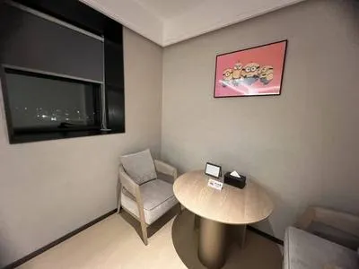 guest photo