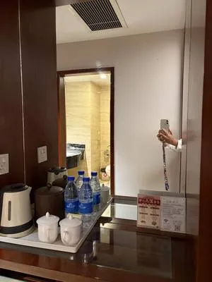 guest photo