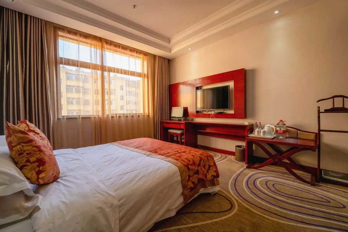 Yanan Baota Qubao Ta Hotel