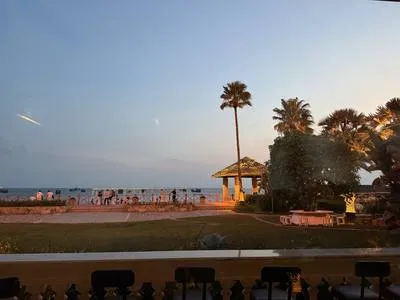 guest photo