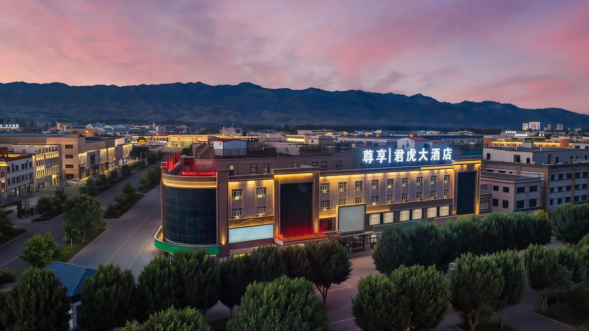 Junhuda Hotel