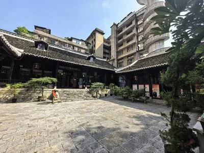 guest photo