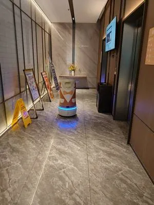 guest photo