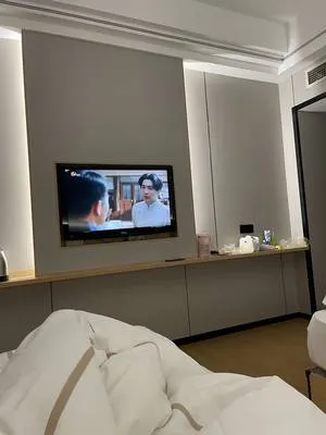 guest photo