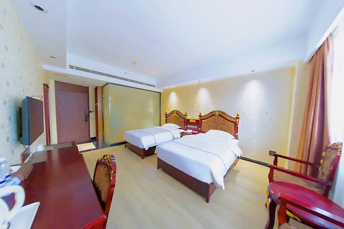 Jinxiu Huadong Grand Hotel