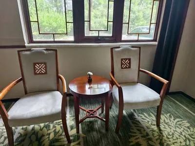 guest photo