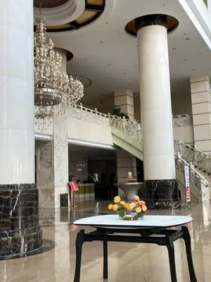 guest photo