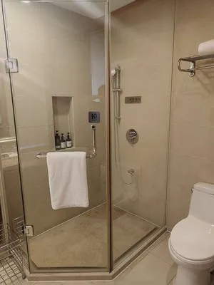 guest photo
