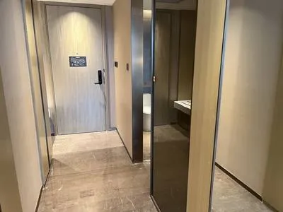 guest photo