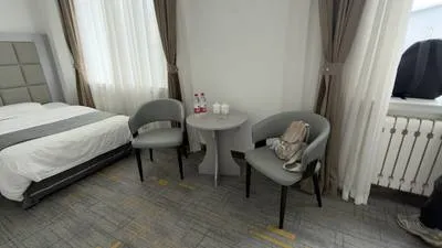 guest photo