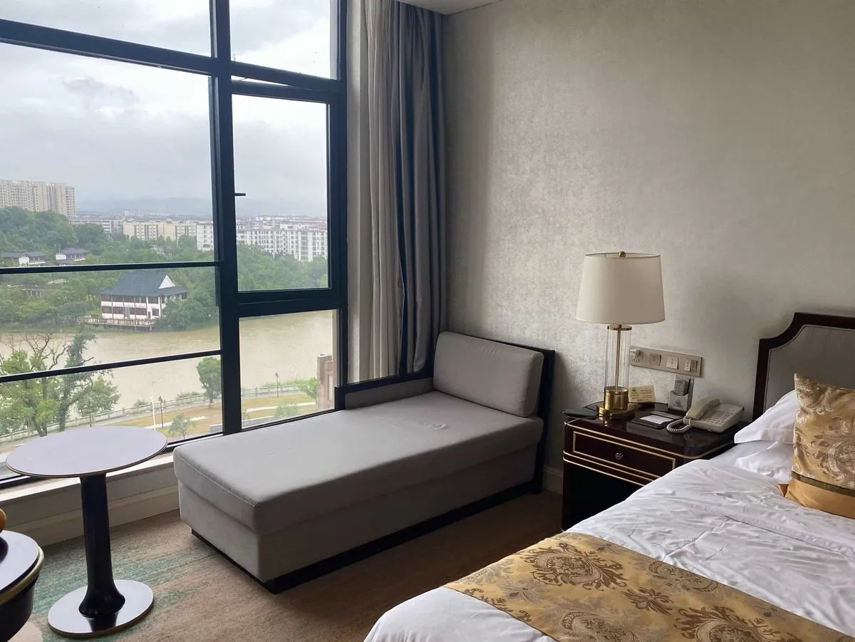 Anfu Jiangjing Grand Hotel