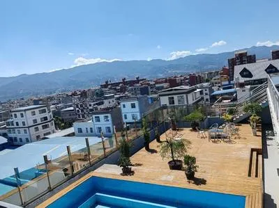 guest photo