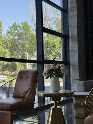 guest photo