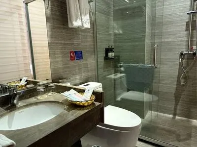 guest photo