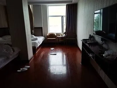 guest photo