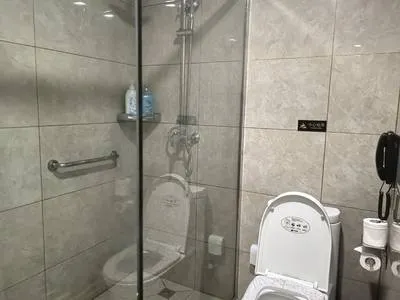 guest photo