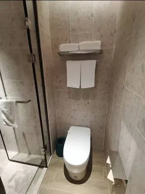 guest photo