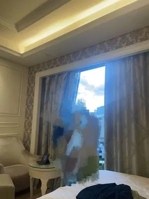 guest photo