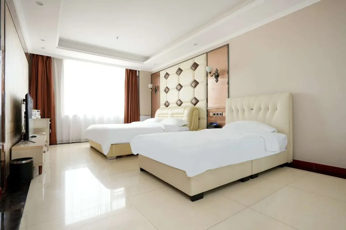Anqiu Yunfeng Grand Hotel