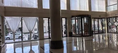 guest photo