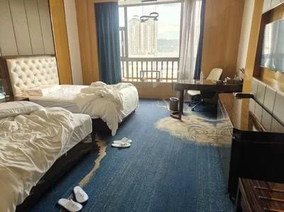guest photo