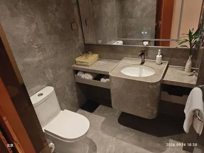 guest photo