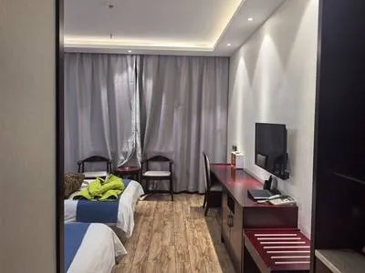 guest photo