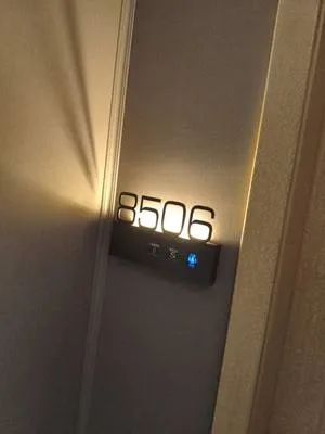 guest photo
