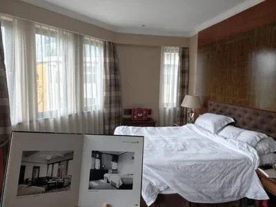 guest photo