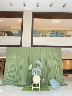 guest photo