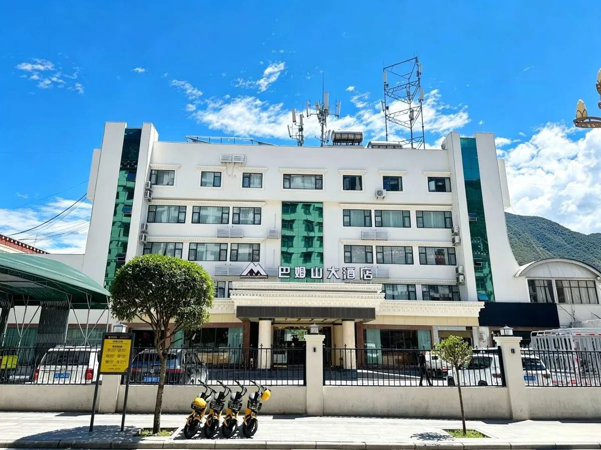 Xiangcheng Bamu Shan Grand Hotel