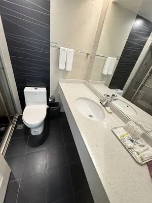 guest photo