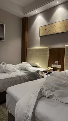 guest photo