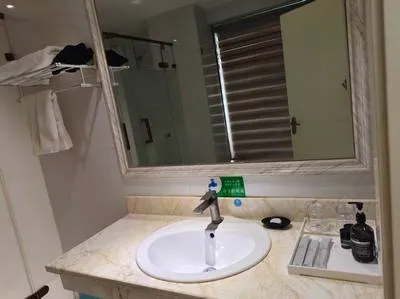 guest photo