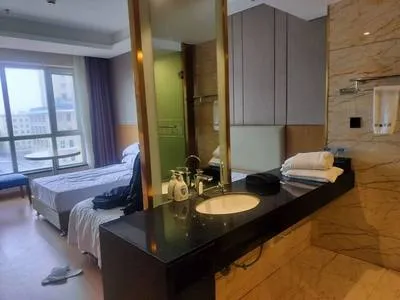 guest photo