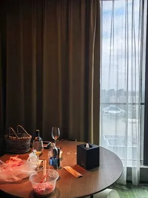 guest photo