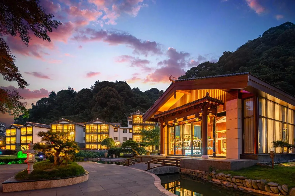 Tongren Fanjing Shanqi Xi Hotel