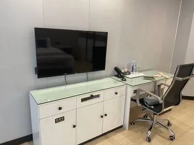 guest photo