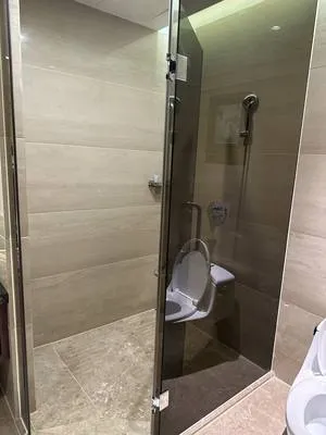 guest photo