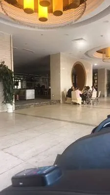 guest photo