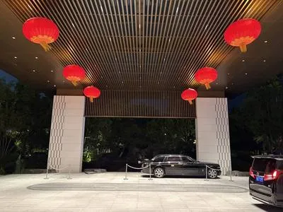 guest photo
